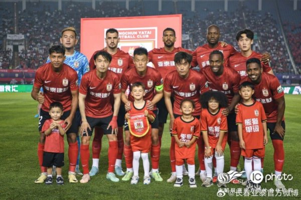 卡米洛立功+吴亚轲扑点，长春亚泰1比0胜梅州客家赢得6分之战