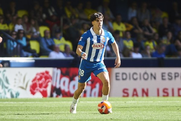 马卡：前西班经纪东谈主球员阿尔瓦罗-阿瓜多因涉嫌性侵女职工被告状