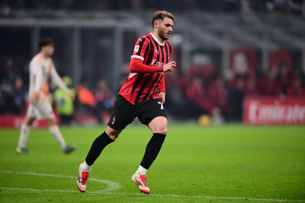 意媒：阿莱格里对不进球的希门尼斯嚼穿龈血，米兰冬窗会买新中锋