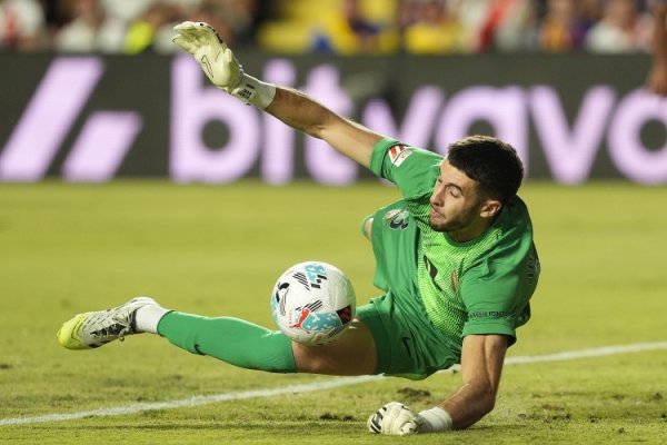 罗马诺：霍安-加西亚已参预巴萨稽察，展望海外比赛日之后复出