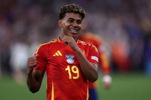 科贝：巴萨不睬解西足协所抒发的不悦，亚马尔本东谈主也觉得该休息