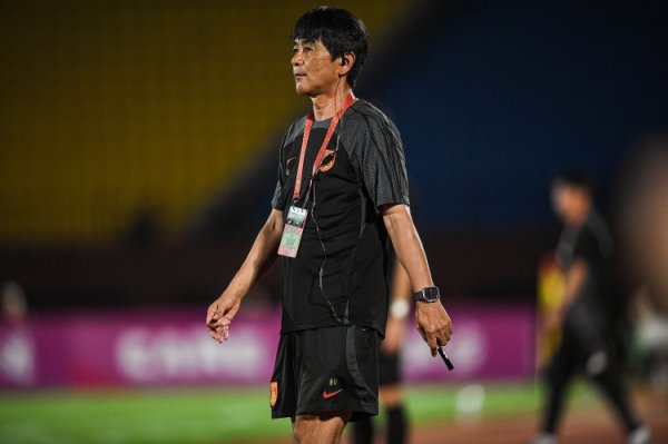 浮嶋敏赛后：把柄U16国足球员性情制定战术，球队靠防卫获取收获