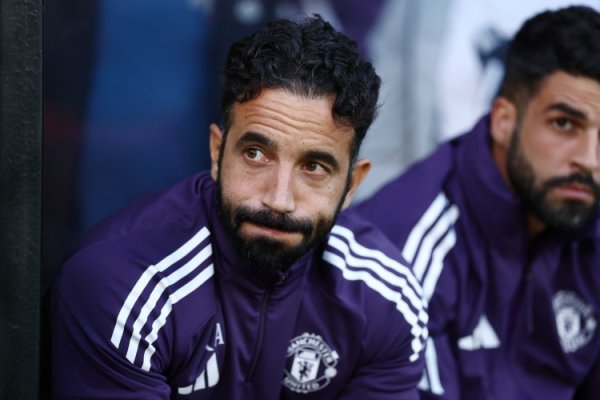 曼联近27次在英超作念客伦敦共获得4胜：3胜富勒姆+1胜水晶宫